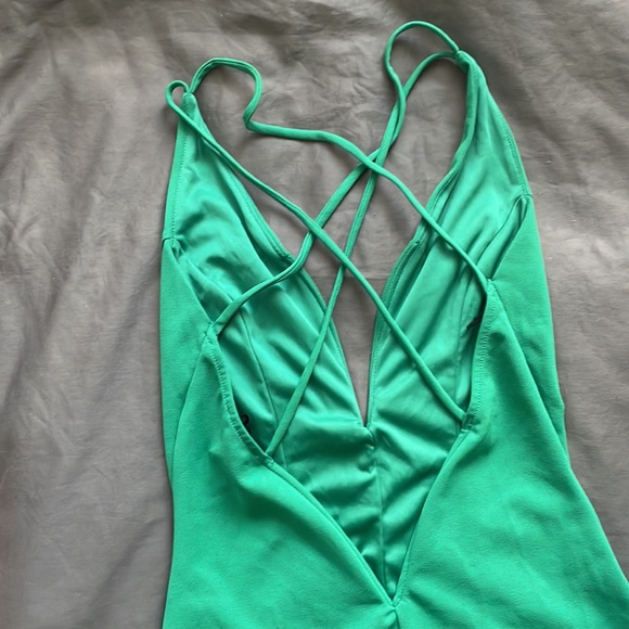 sexy short jumpsuit - Picture 4 of 4